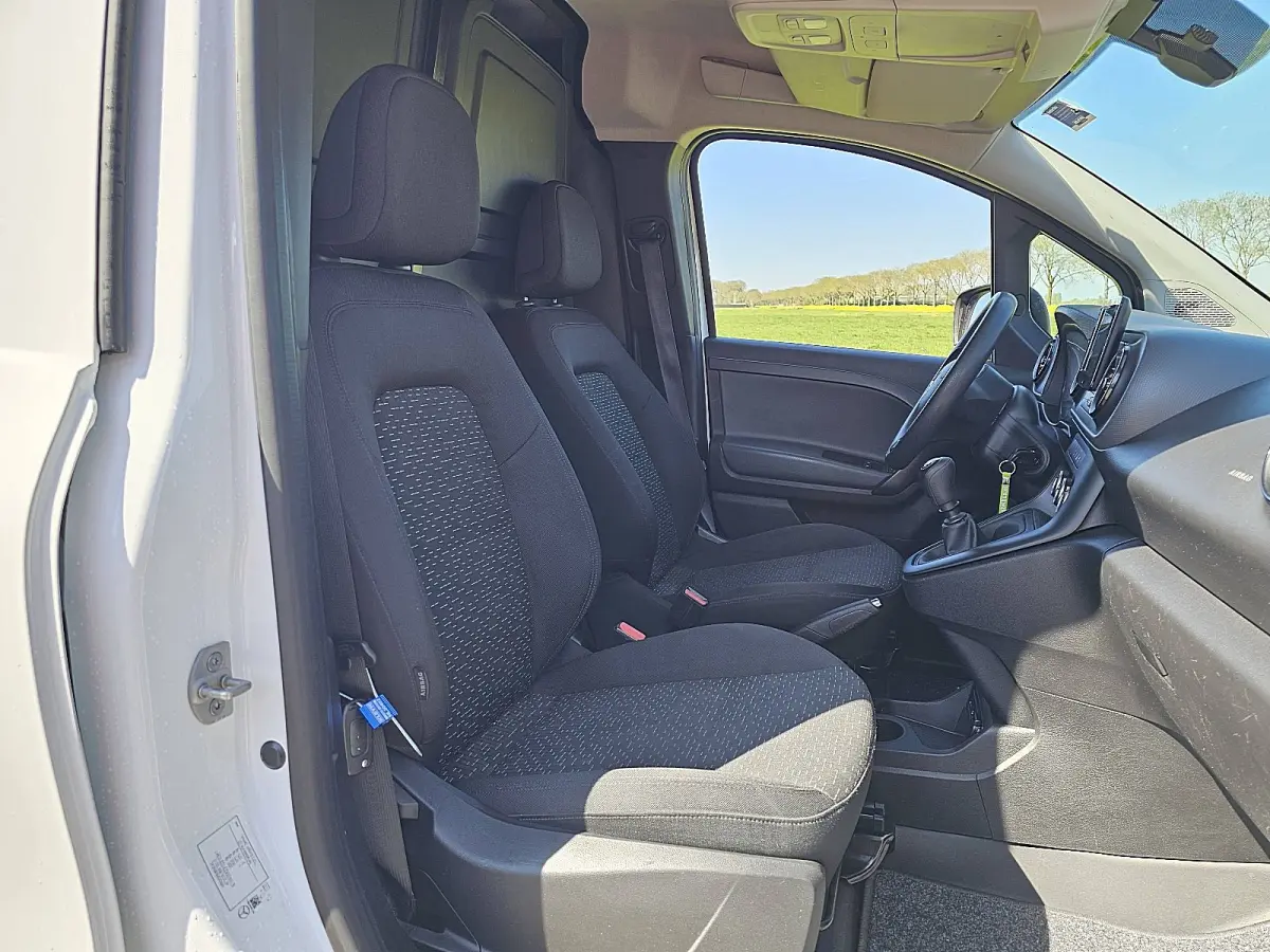 110 CDI L1 Pro 2xZijdeur Mbux Carplay Long Airco Euro6 95Pk BPM-Vrij!