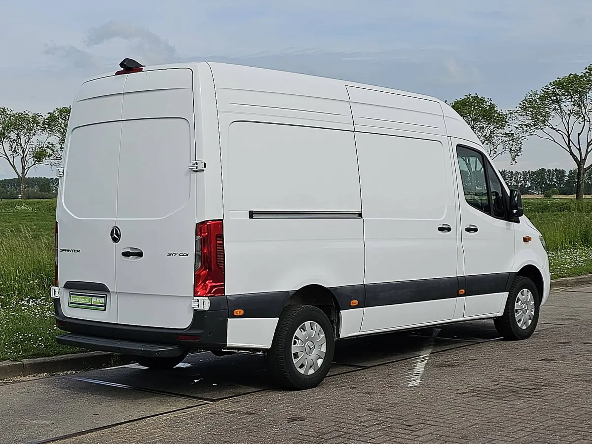 315 1.9 CDI L2H2 Pro L2H2 LED Mbux RWD Euro6 Airco Automaat Facelift Navi BPM-Vrij 170Pk Euro6 Camera