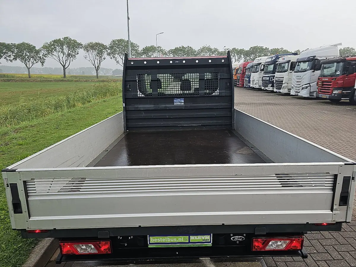 330 2.0 L2H1 Open Laadbak Cruise control, Airco, Enkele cabine, 130Pk, 1e Eigenaar, Onderhouds-Historie, 3-Zits