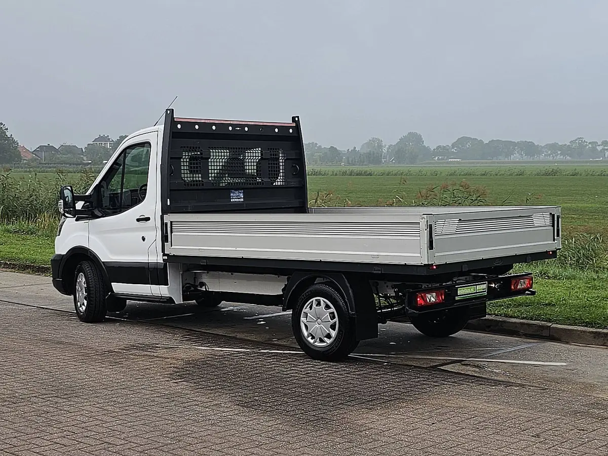 330 2.0 L2H1 Open Laadbak Cruise control, Airco, Enkele cabine, 130Pk, 1e Eigenaar, Onderhouds-Historie, 3-Zits