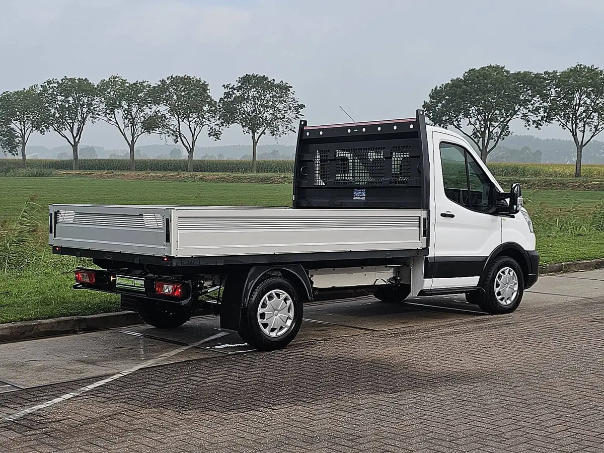 330 2.0 L2H1 Open Laadbak Cruise control, Airco, Enkele cabine, 130Pk, 1e Eigenaar, Onderhouds-Historie, 3-Zits