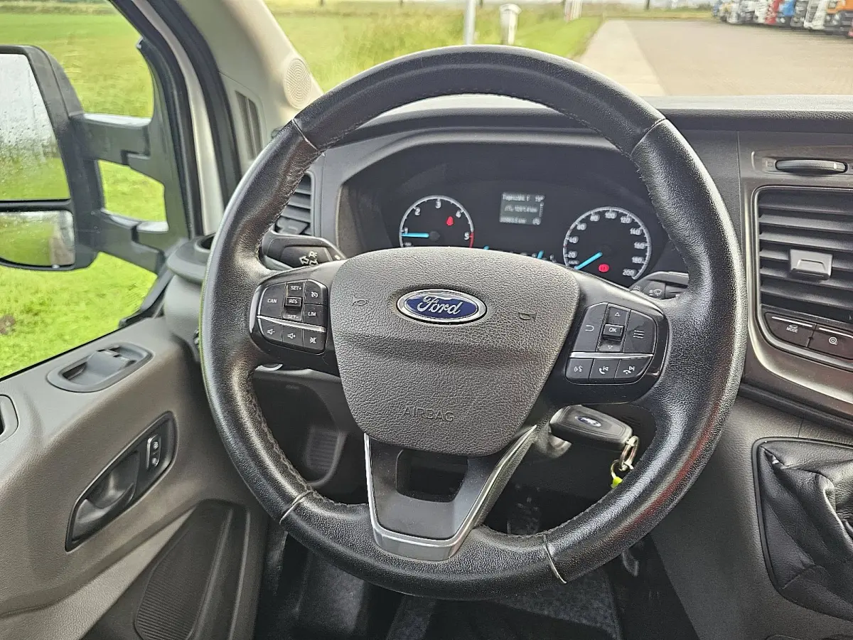 330 2.0 L2H1 Open Laadbak Cruise control, Airco, Enkele cabine, 130Pk, 1e Eigenaar, Onderhouds-Historie, 3-Zits