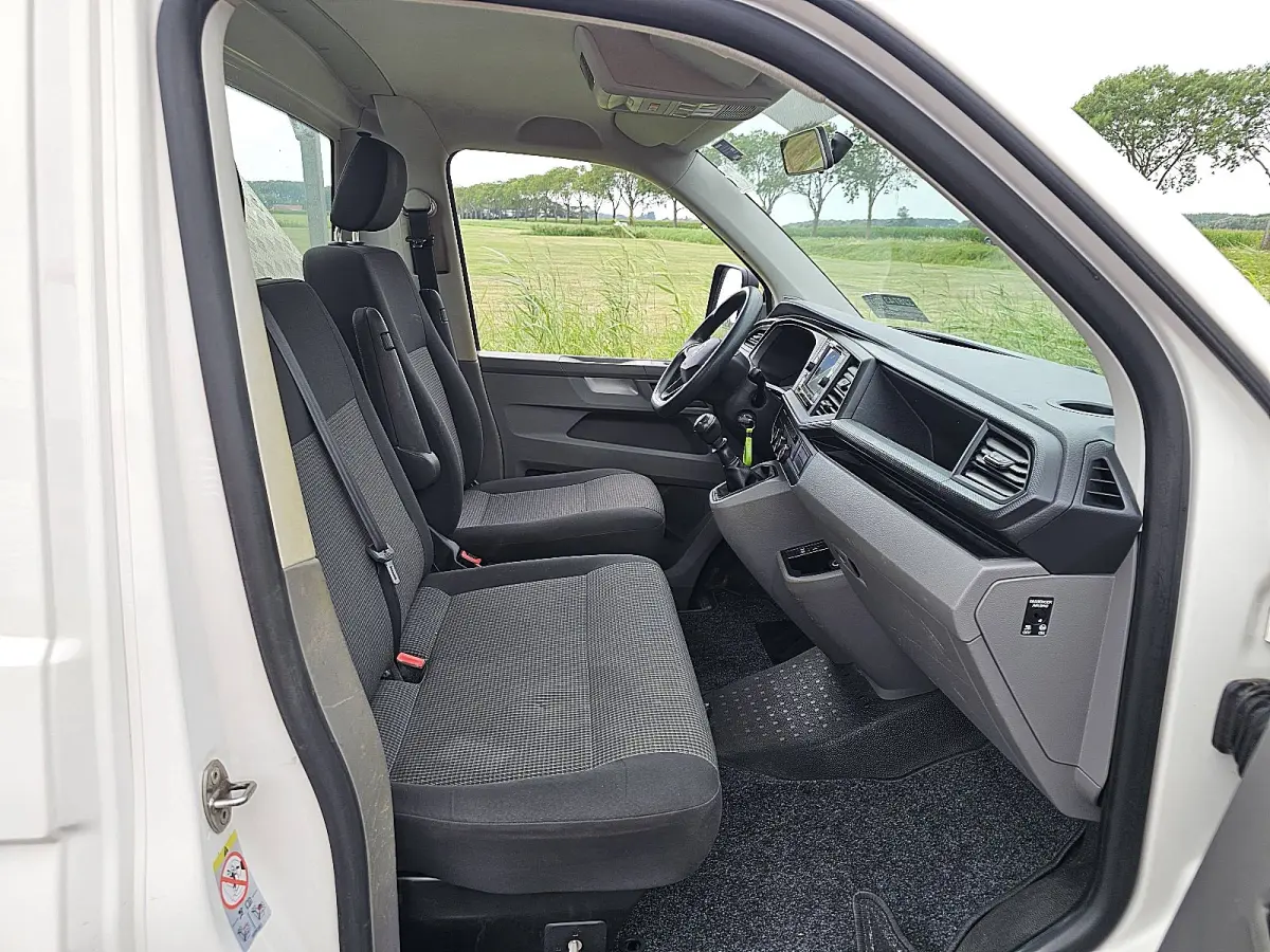 2.0 TDI L2H1 28 L2 Open-Laadbak T6.1 Airco 150Pk Euro6 Lange-Wielbasis Pick-up Trekhaak