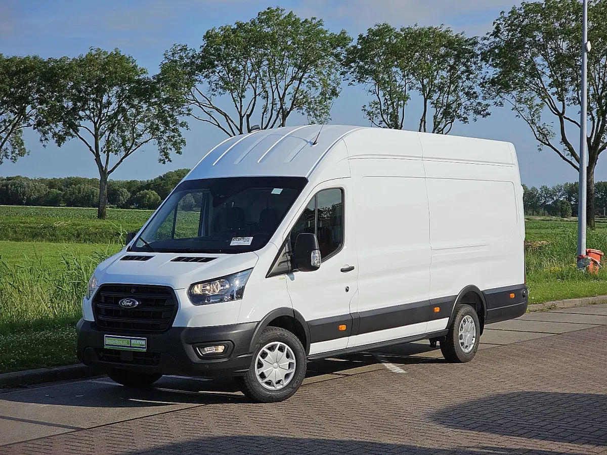 350 2.0 TDCI L4H3 Trend 131pk | Camera | Navi | Verlengde Fabrieksgarantie | Parkeersensoren | 3zits | 256° deuren