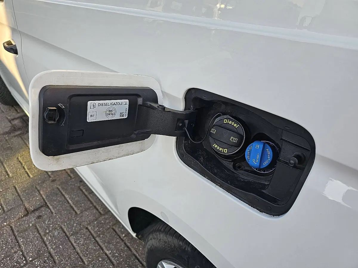 2.0 TDI Comfort L1 NAP Euro6 Carplay Trekhaak Oh-Historie 1e Eigenaar!
