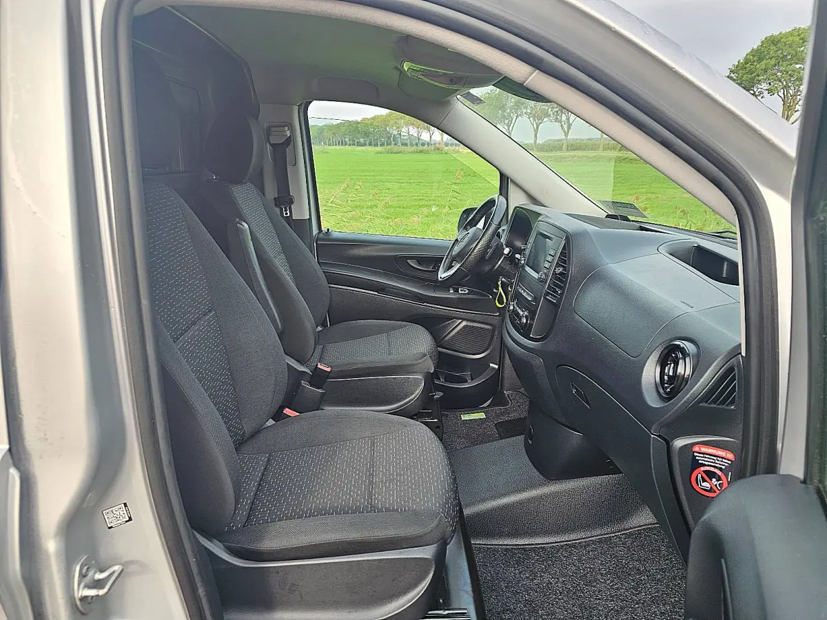 114 CDI L2H1 Cruise control, Airco, Pdc, Carplay, Navi, Camera, Led, Lane-assist, Stoelverwarming, Werkplaats-Inrichting, Achterdeuren, 136 pk, Automaat
