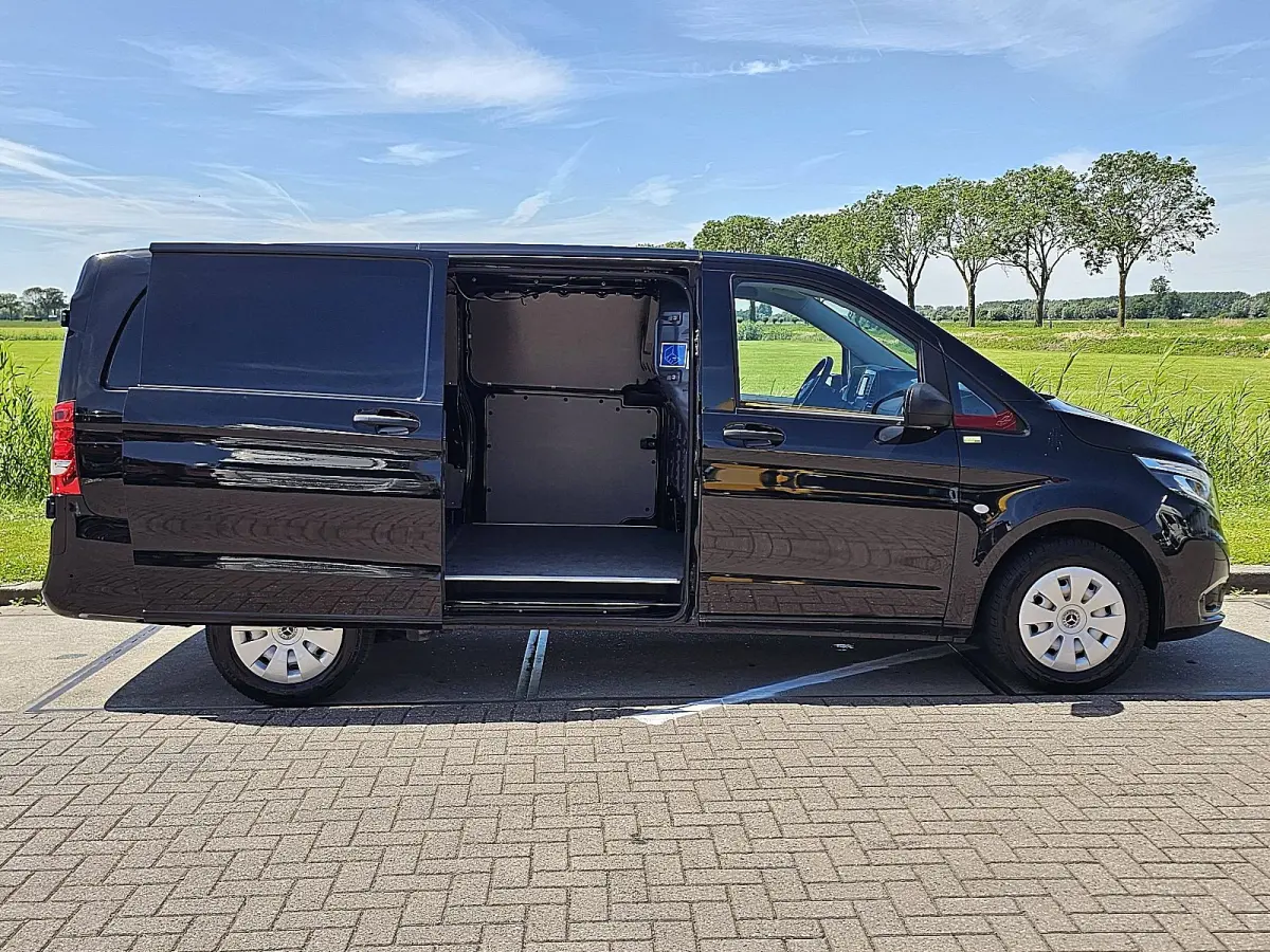 114 CDI L2 LED 2xZijdeur Airco/ECC Automaat Adaptieve Cruise Bumpers-Kleur Achterdeuren Navi Euro6