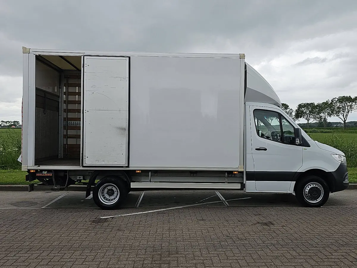 316 2.2 CDI EURO VI-D Bakwagen Laadklep Zijdeur Spoiler Automaat Lat-om-Lat Betimmerd Euro6 Navi 163Pk Dubbellucht NAP