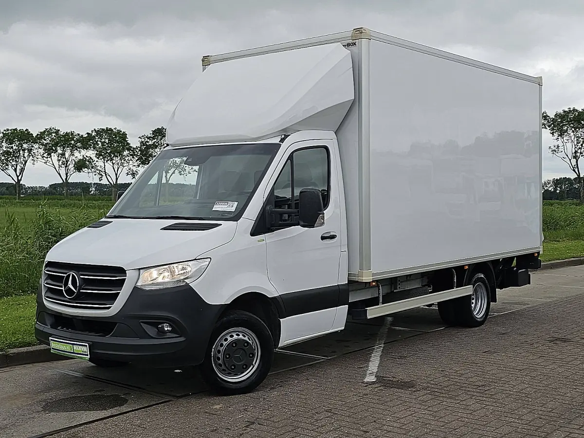 316 2.2 CDI EURO VI-D Bakwagen Laadklep Zijdeur Spoiler Automaat Lat-om-Lat Betimmerd Euro6 Navi 163Pk Dubbellucht NAP