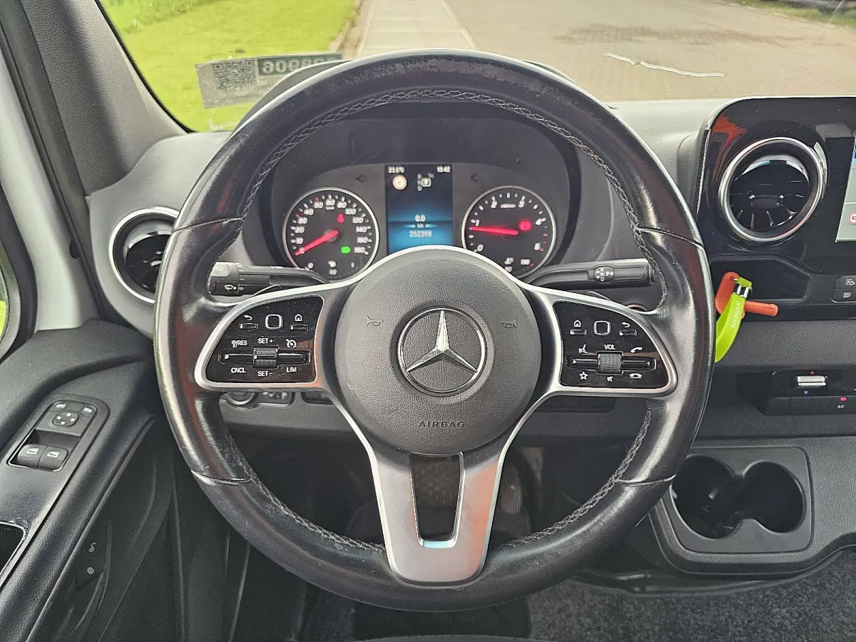 316 2.2 CDI EURO VI-D Bakwagen Laadklep Zijdeur Spoiler Automaat Lat-om-Lat Betimmerd Euro6 Navi 163Pk Dubbellucht NAP