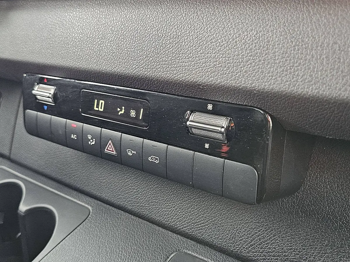 316 2.2 CDI EURO VI-D Bakwagen Laadklep Zijdeur Spoiler Automaat Lat-om-Lat Betimmerd Euro6 Navi 163Pk Dubbellucht NAP