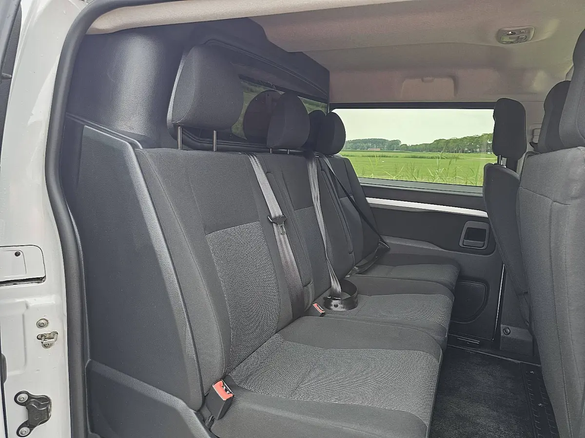 2.0 Diesel 145 L3 DC XL, dubbele cabine, airco, navi, pdcl, trekhaak