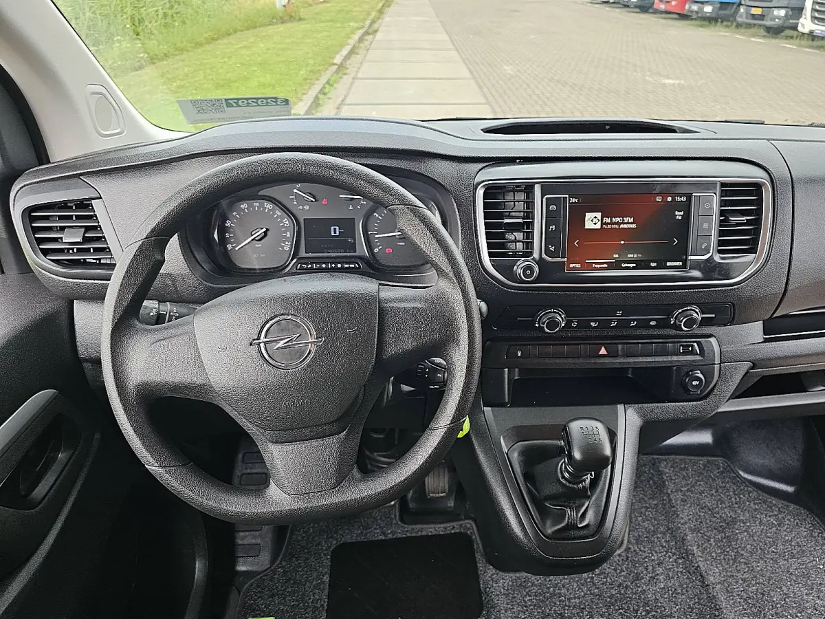 2.0 Diesel 145 L3 DC XL, dubbele cabine, airco, navi, pdcl, trekhaak