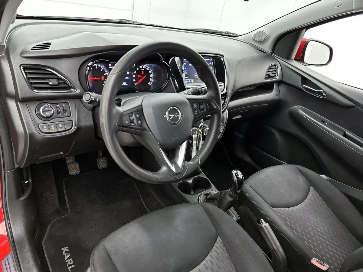 1.0 72pk Online Edition | Apple Carplay/Android Auto | Airco | Cruise Control | IsoFix | 15"LMV |