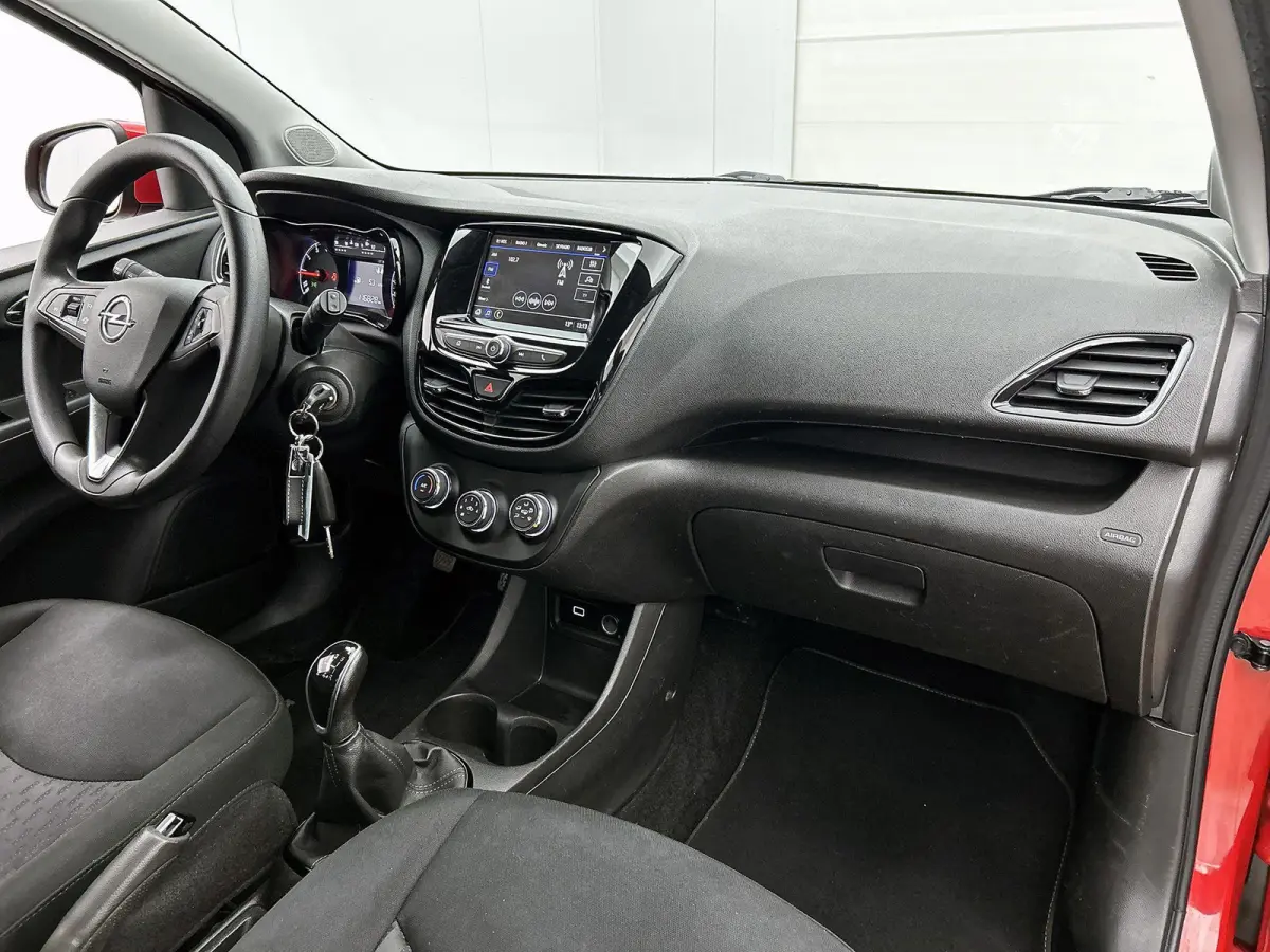 1.0 72pk Online Edition | Apple Carplay/Android Auto | Airco | Cruise Control | IsoFix | 15"LMV |