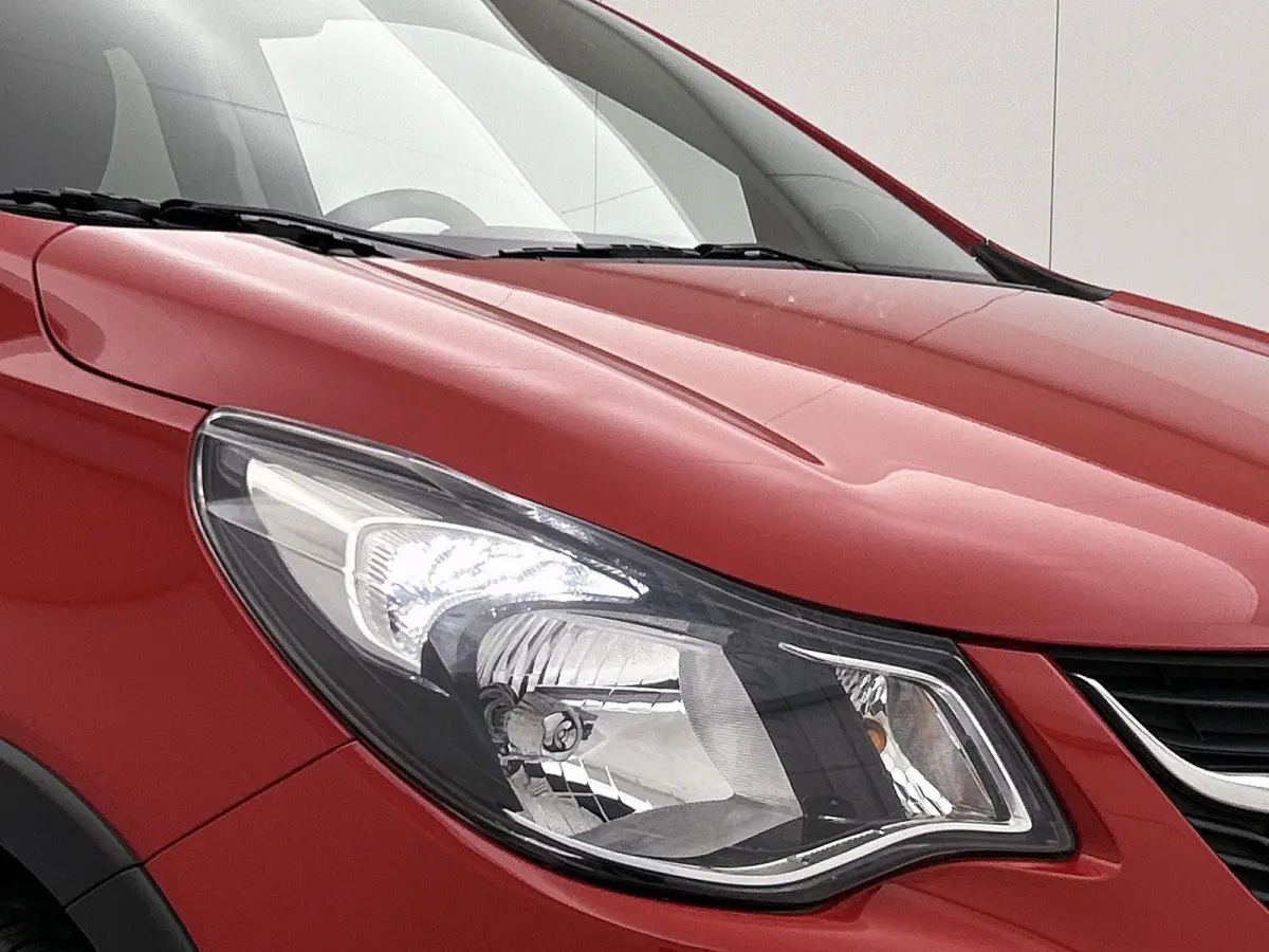 1.0 72pk Online Edition | Apple Carplay/Android Auto | Airco | Cruise Control | IsoFix | 15"LMV |