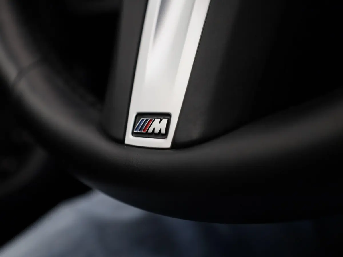 118i Executive | AUTOMAAT | CARPLAY | LICHTMETALEN VELGEN | 12 MAANDEN BOVAGGARANTIE |