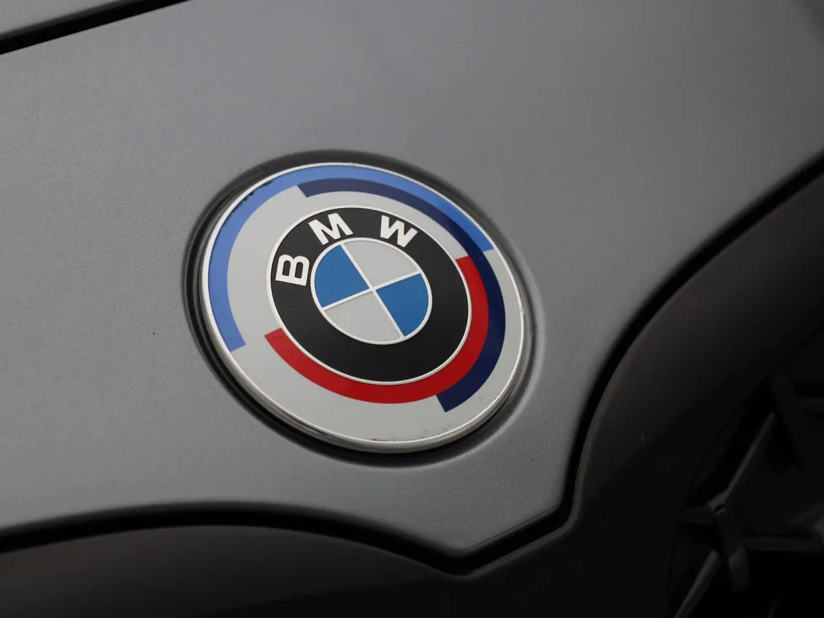 118i Executive | AUTOMAAT | CARPLAY | LICHTMETALEN VELGEN | 12 MAANDEN BOVAGGARANTIE |