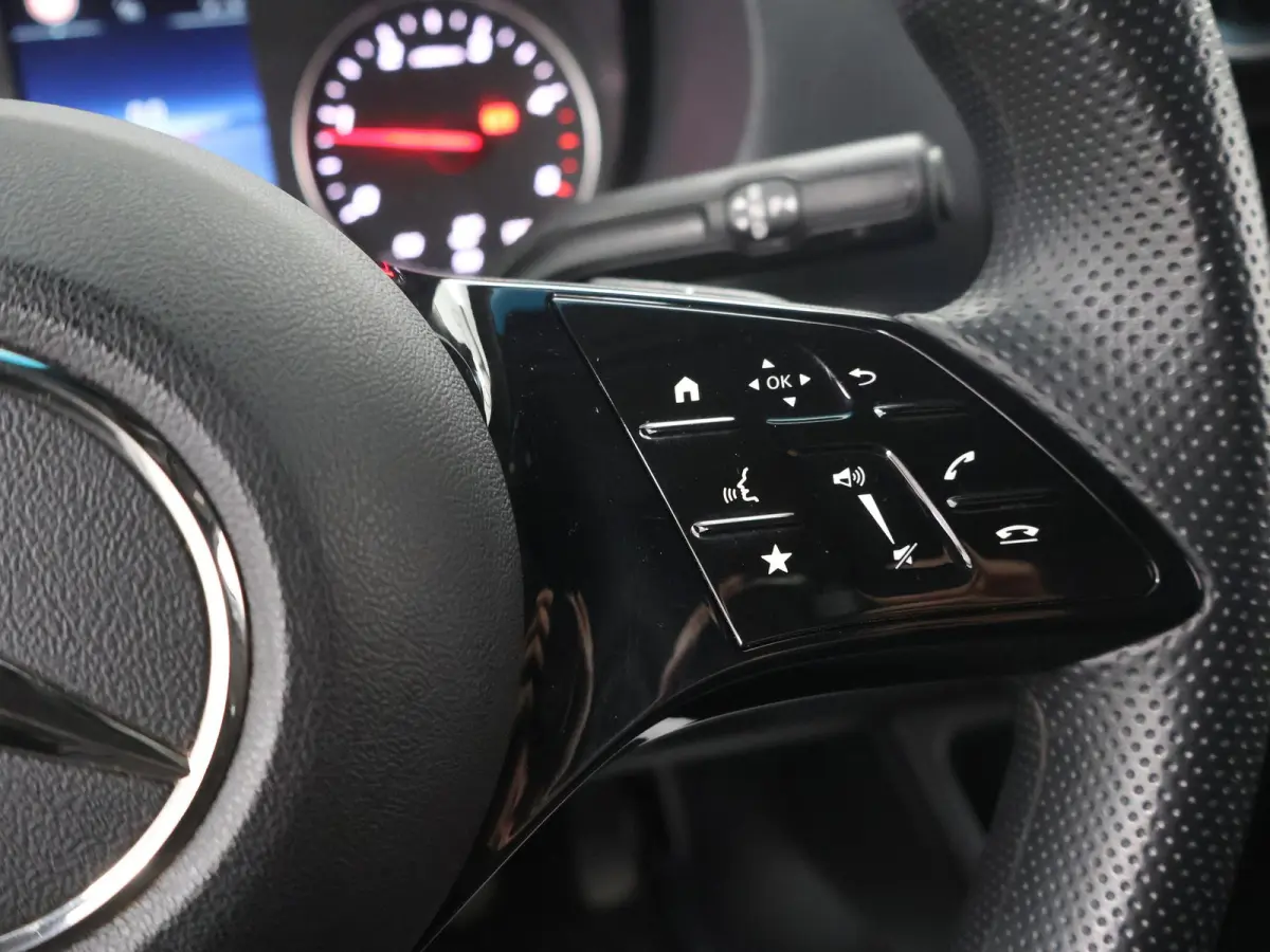 317 CDI | AUT. | L3 H2 | LED KOPLAMPEN | 3-ZITS | NAVIGATIE | PARKEERCAMERA | STOELVERWARMING | CERTIFIED