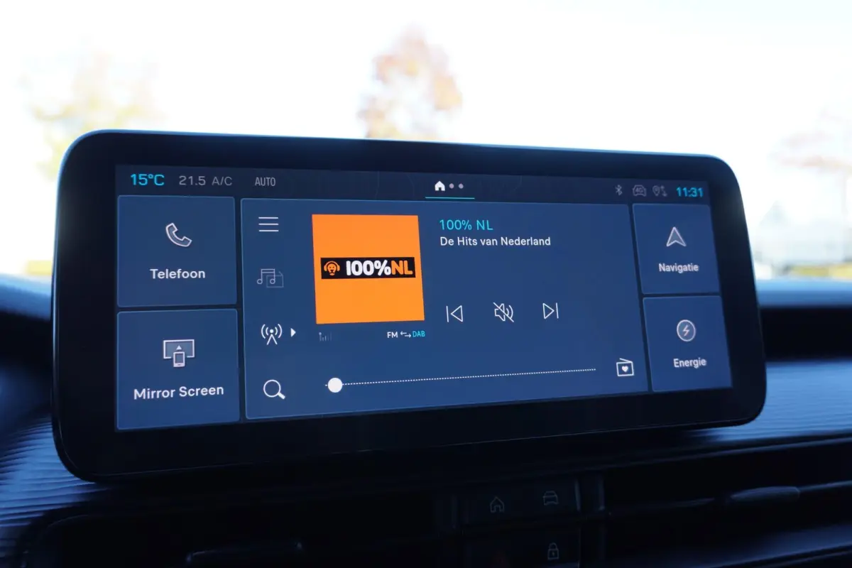 156pk Longitude 54 kWh | Apple CarPlay / Android Auto | Navigatie | PDC Achter