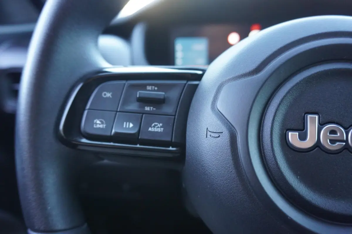 156pk Longitude 54 kWh | Apple CarPlay / Android Auto | Navigatie | PDC Achter