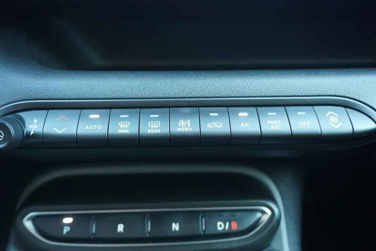 156pk Longitude 54 kWh | Apple CarPlay / Android Auto | Navigatie | PDC Achter