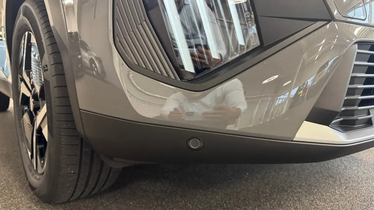 1.2 HYBRID 145PK ALLURE AUTOMAAT / TOT 8 JAAR GARANTIE / NAVI / LEDER / CLIMA / LED / PDC / 17" LMV / KEYLESS / 360 CAMERA / CRUISECONTROL / 1E EIGENAAR / NIEUWSTAAT !!