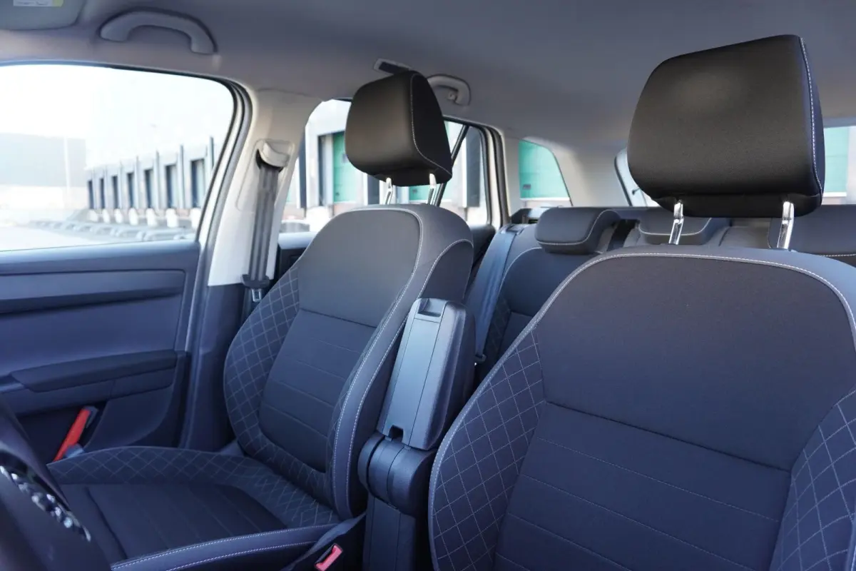 1.0 TSI 95pk Ambition | Navigatie | PDC Achter | SmartLink