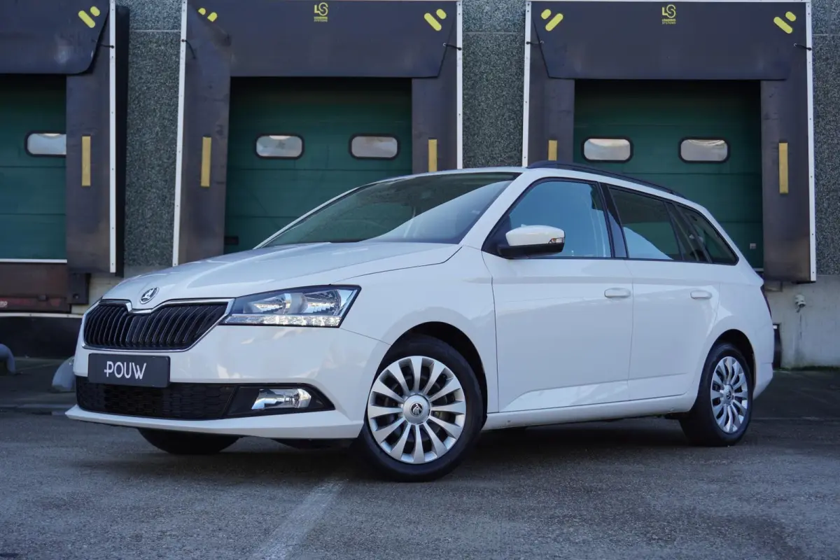 1.0 TSI 95pk Ambition | Navigatie | PDC Achter | SmartLink