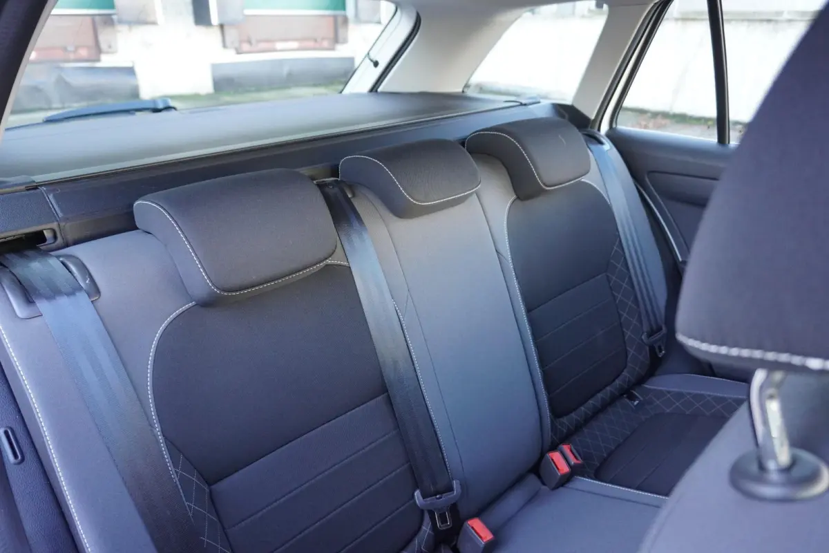 1.0 TSI 95pk Ambition | Navigatie | PDC Achter | SmartLink