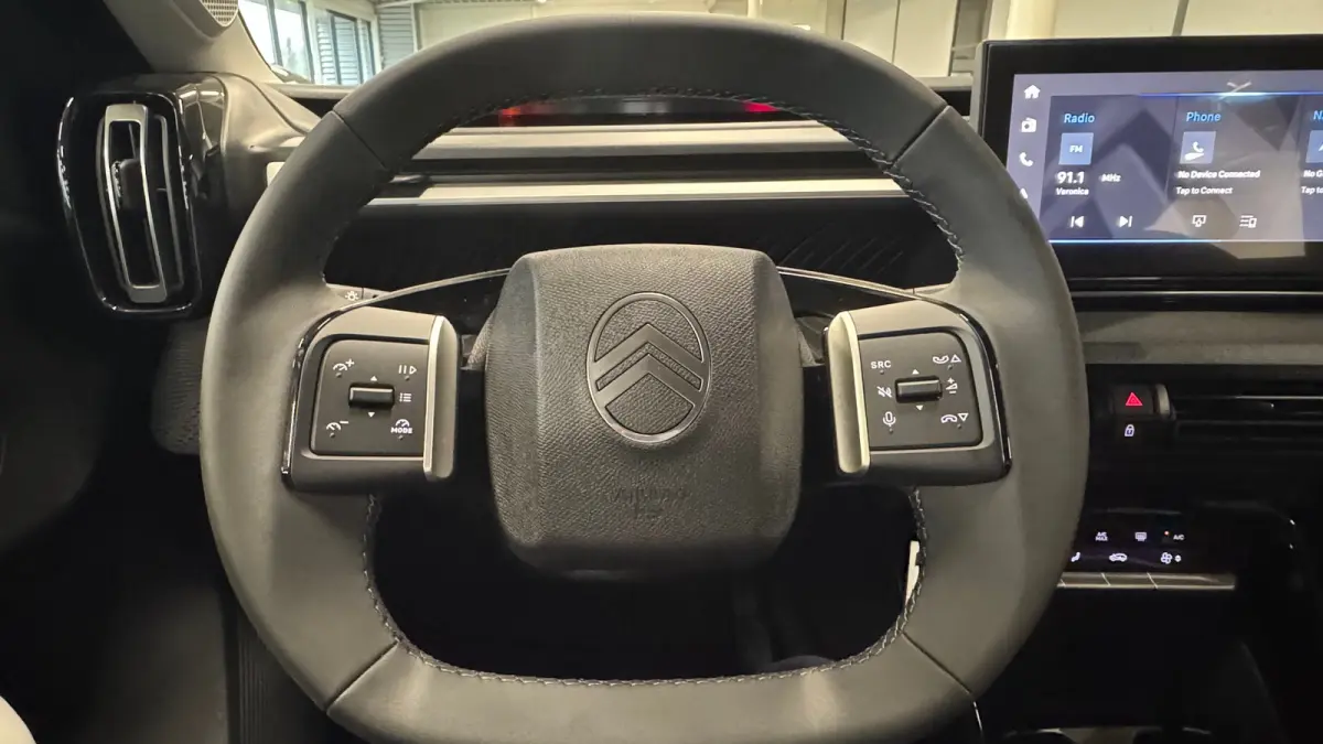 1.2 Hybrid 110-PK Plus | 'Happy tags' | 10,25" kleuren touchscreen, incl. FM/AM/Digitale Radio DAB+, Draadloos Apple Carplay™ en Android Auto™ ondersteuning, 1x USB-C aansluiting vóór 