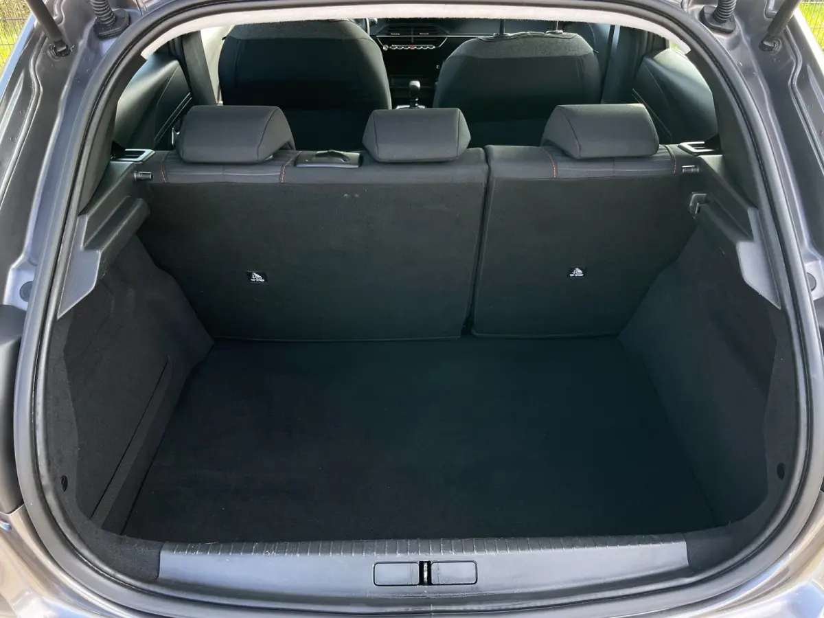 1.2 PureTech Active Pack | 1ste eigenaar | Carplay | PDC |Cruise control | Dealer onderhouden |