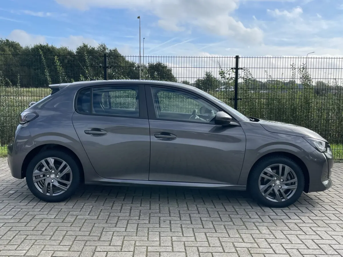 1.2 PureTech Active Pack | 1ste eigenaar | Carplay | PDC |Cruise control | Dealer onderhouden |