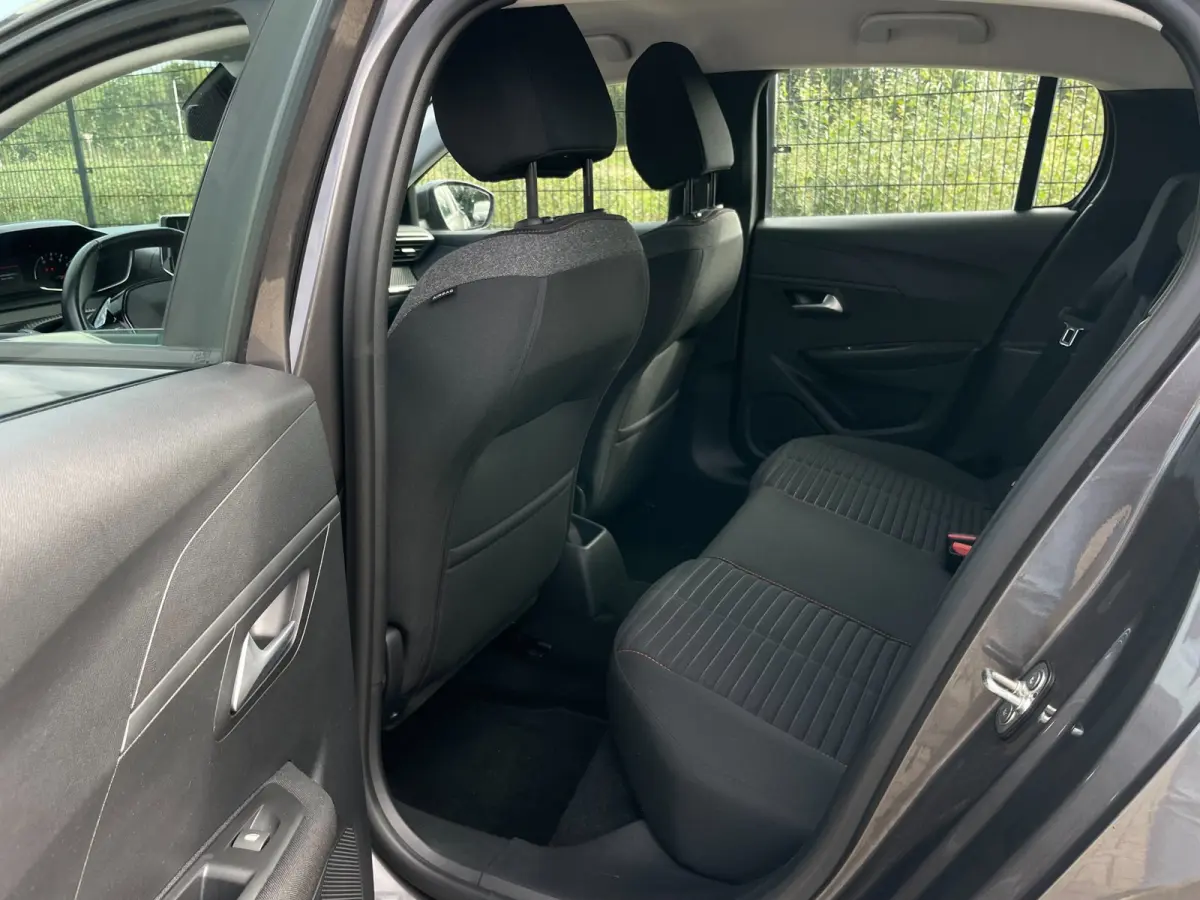 1.2 PureTech Active Pack | 1ste eigenaar | Carplay | PDC |Cruise control | Dealer onderhouden |