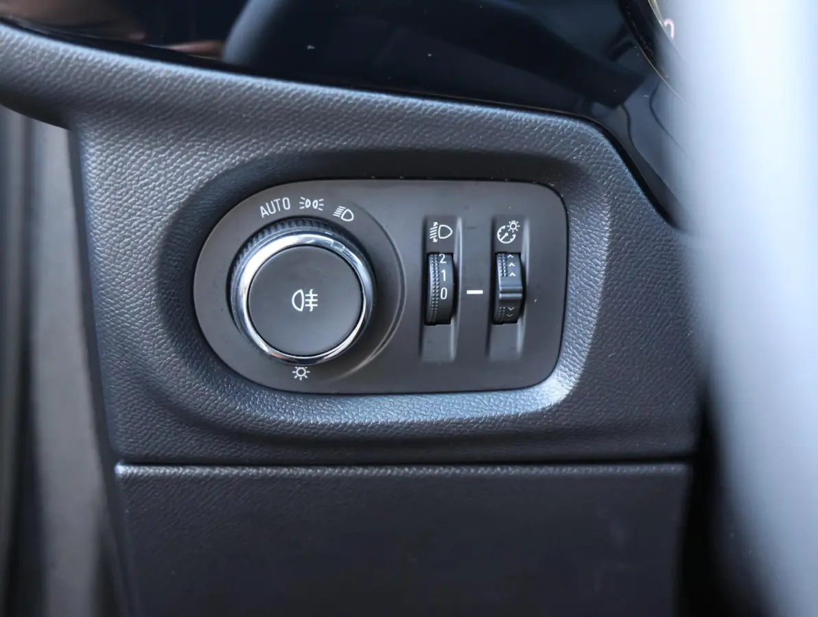 1.2 100pk Edition | Navigatie | Airco | Parkeersensoren