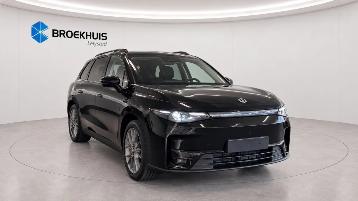 Design ProMax 81.9 kWh | Audio installatie | Cruise control adaptief met Stop&Go en stuurhulp | Dodehoek detectie