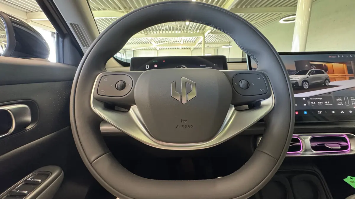 Design ProMax 67.1 kWh | Achteruitrijcamera | Apple Carplay/Android Auto|telefoonintegratie premium | Bestuurdersstoel verwarmd