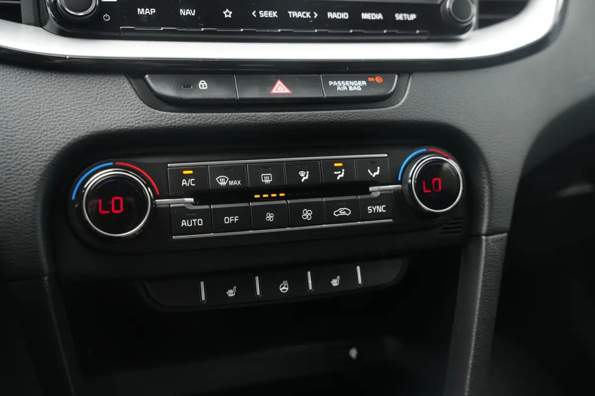1.0 T-GDi GT-Line Stoel/stuur verwarming Led Half Leer