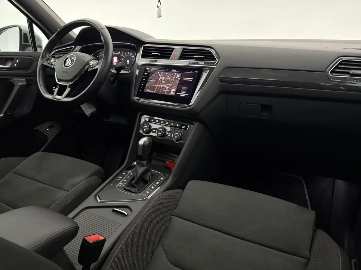 1.5 TSI Highline R-Line 7p. | Pano | Virtual | Cruise | Camera | Carplay | Trekhaak | NAP