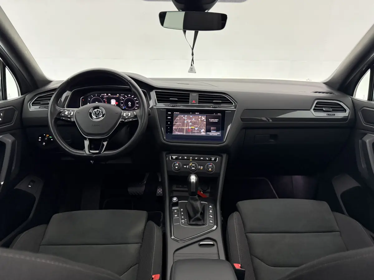 1.5 TSI Highline R-Line 7p. | Pano | Virtual | Cruise | Camera | Carplay | Trekhaak | NAP
