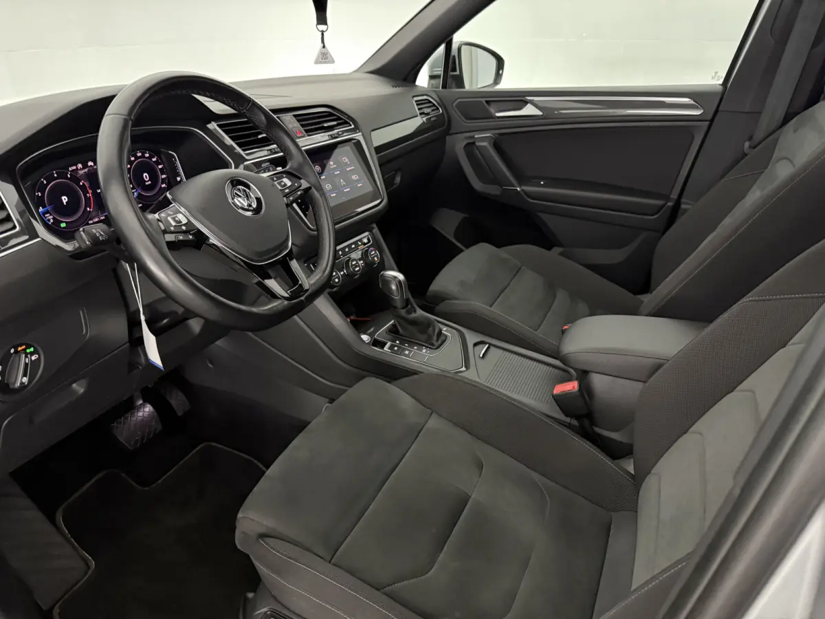 1.5 TSI Highline R-Line 7p. | Pano | Virtual | Cruise | Camera | Carplay | Trekhaak | NAP
