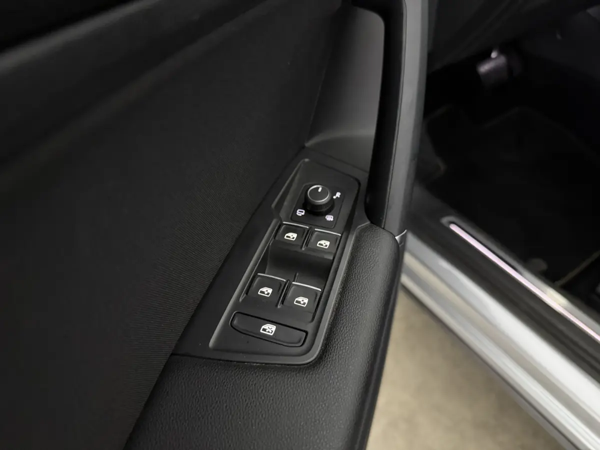 1.5 TSI Highline R-Line 7p. | Pano | Virtual | Cruise | Camera | Carplay | Trekhaak | NAP