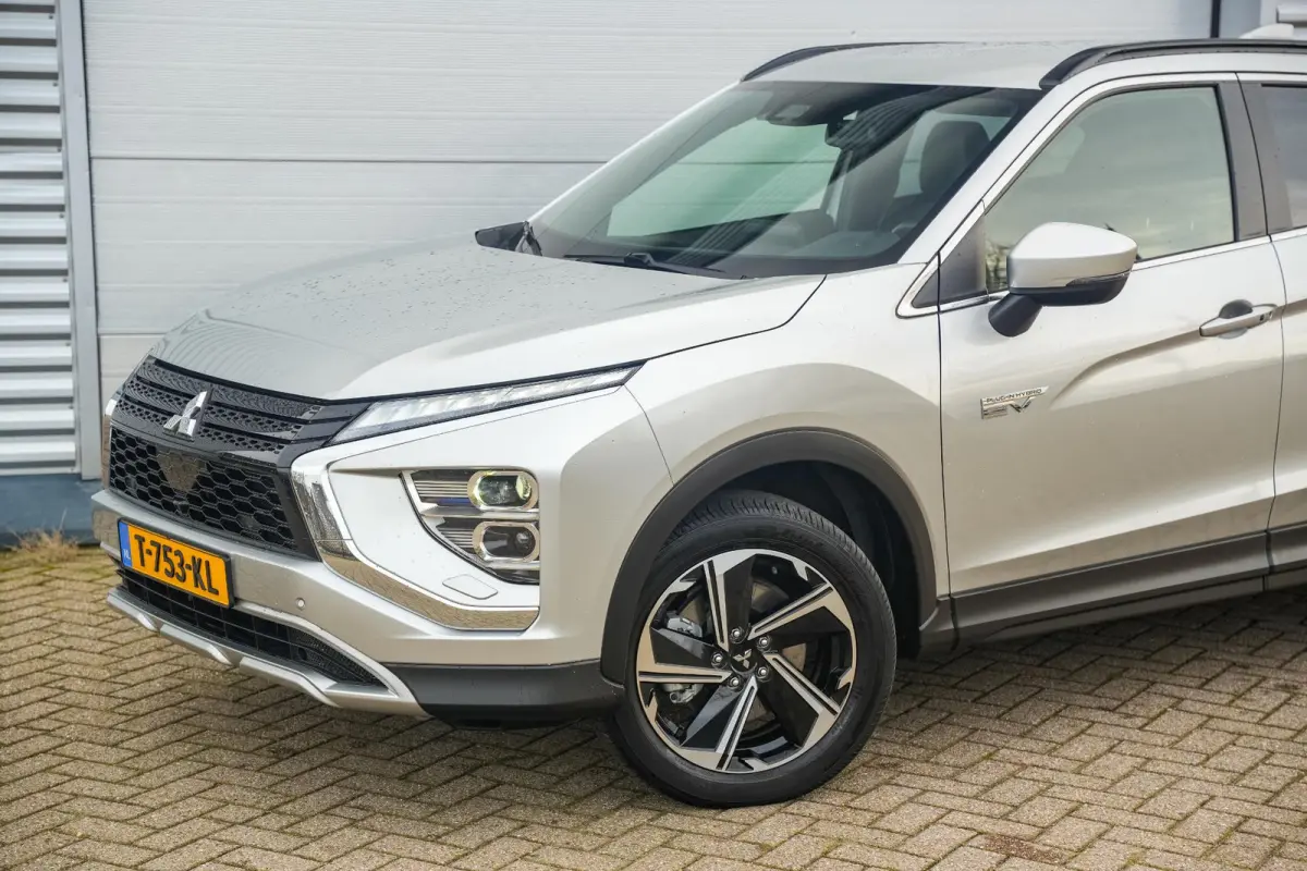 2.4 PHEV Intense+