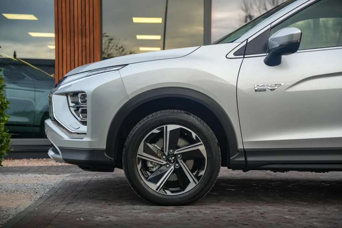 2.4 PHEV Intense+