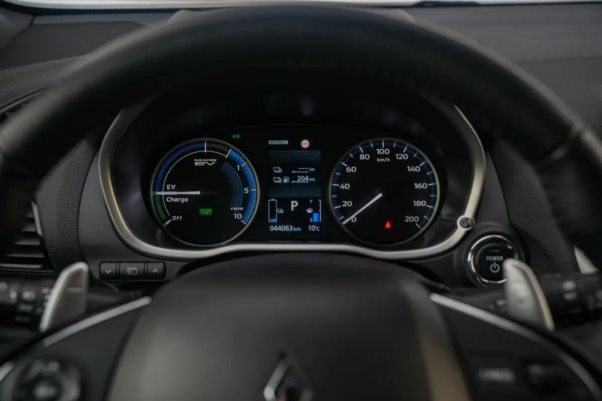 2.4 PHEV Intense+