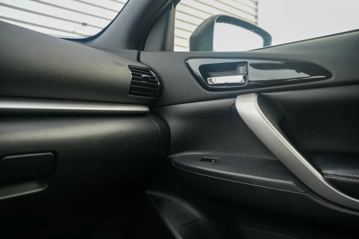 2.4 PHEV Intense+