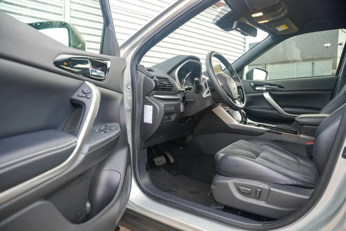 2.4 PHEV Intense+