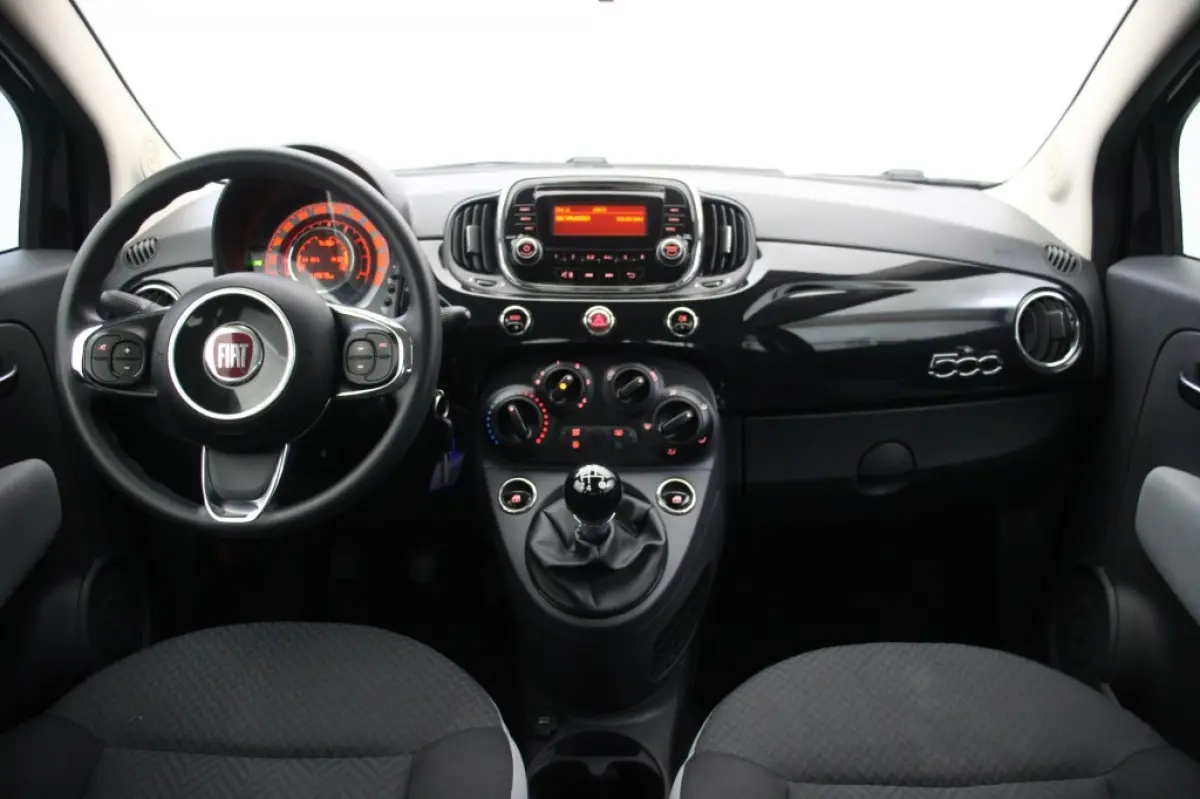0.9 TwinAir Turbo Popstar - Airco, multifunctioneel Stuur