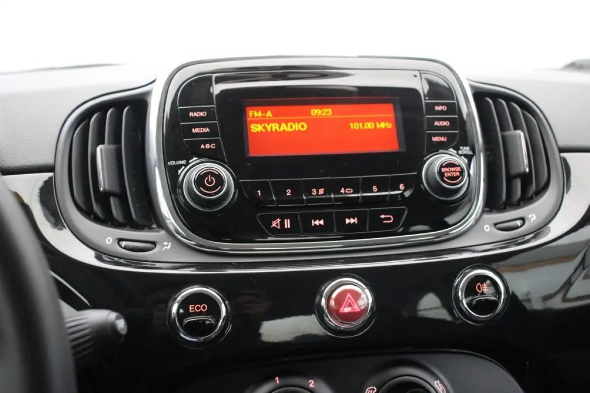 0.9 TwinAir Turbo Popstar - Airco, multifunctioneel Stuur