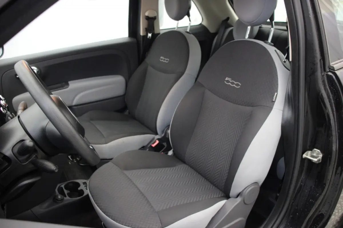 0.9 TwinAir Turbo Popstar - Airco, multifunctioneel Stuur